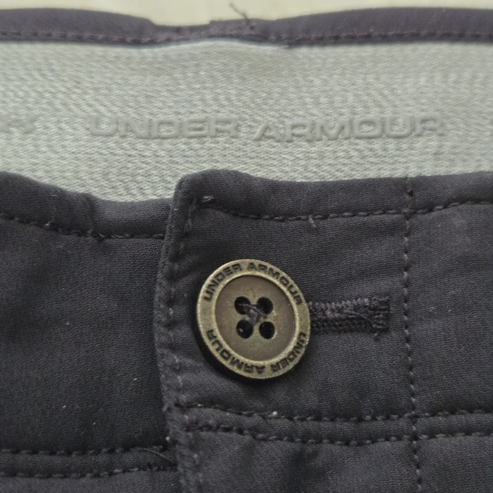 UNDER ARMOUR Golf Pants‎ Mens 42x32 Match Play Black Stretch Comfort Waistband